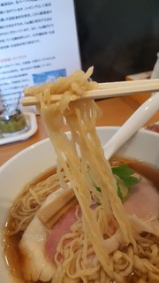 自家製麺 TERRA - 細めの縮れ麺