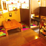 チヂミが自慢の韓国料理居酒屋 おんどる - 奥の座敷は最大１２名様で楽しめます♪