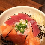 鮪市場 - マグロサーモンネギトロ丼