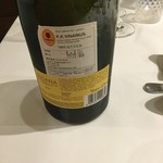 ウシマル - イタリアからクーラー輸入している白ワイン