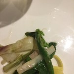 ウシマル - ウド、こごみ、筍穂先、雉のつくね