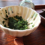 ティーショップ夕日 - お浸しのようにいただきます。