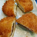 あかねや - ささみカツのチーズと梅肉