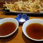 志のや - 「白魚のかき揚げ」