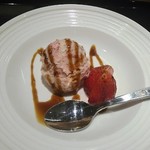 大洗料理つかさ - いちご、マスカルポーネのアイス