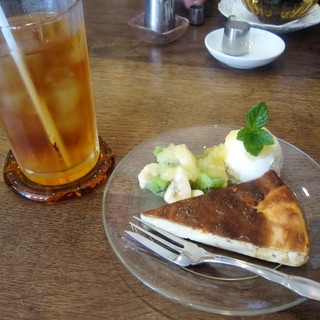 ハニーサックルローズ_1