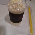 GODIVA - 新作　ショコリキサーホワイトチョコレートレモンクリーム　560円
