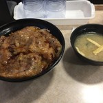 東京チカラめし - 焼き牛丼大盛（530円）