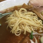 浅月 - カツそば
      麺は中細ストレート麺