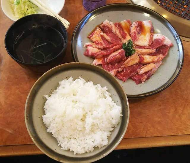 焼肉ダイニングりんご苑 長井店 南長井 焼肉 食べログ 焼肉ダイニングりんご苑 長井店 南長井 焼肉 食べログ