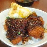 目玉を移動した味噌カツ丼