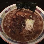 らーめん やまざくら - 黒ラーメン