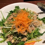 銀しゃりＤｉｎｉｎｇ灯戸 - アサリと菜の花のサラダ