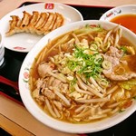 餃子の王将 - 野菜煮込みラーメンBセット