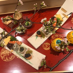 銀座 しのはら - 豪華爛漫な八寸　桜の枝を添えて