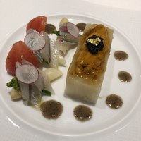 マスドラヴァンド - 白アスパラをつかった前菜が秀逸です