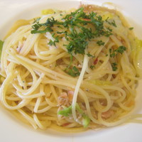 piccole lampare & rooftop Sky Bar - スパゲッティーニ　しらすと桜海老のペペロンチーノ