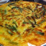 豚王 －テジキング－ - 番長スペシャル！黄金唐辛子入りチヂミ。