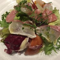 KINOE - 鮮魚のカルパッチョと季節野菜のサラダ仕立て