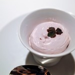 レフェルヴェソンス - 一座建立