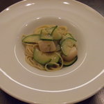 Tremani - ズッキーニと帆立のパスタ。