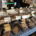 ル・ジャルダン・ブルー - 焼菓子棚