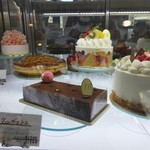 ル・ジャルダン・ブルー - ホールケーキ