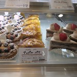 ル・ジャルダン・ブルー - ケーキショーケース