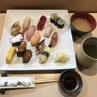豊鮨 - ランチ握り 12貫  1000円