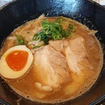 南部屋路ばた - 限定麺「にぼ白湯そば」（2018年4月15日）