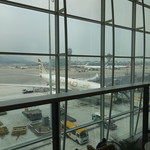 United Club Lounge - 飛行機が見えます