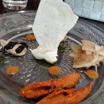 前菜、逆側から。