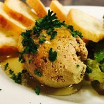 鶏の白レバーのムース ガーリックトーストを添えて