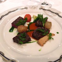 パノラミックレストラン ル・ノルマンディ - 牛フィレ肉のグリル クレソンのピュレ ジュのソース