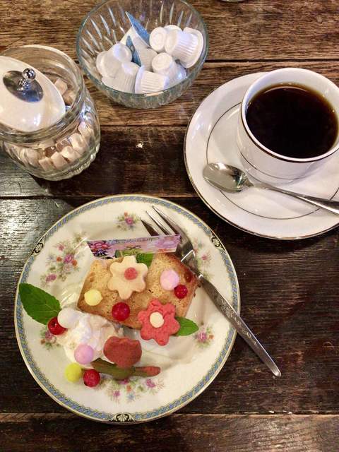 閉店 バブーシュカ Babushka 下北沢 カフェ 食べログ