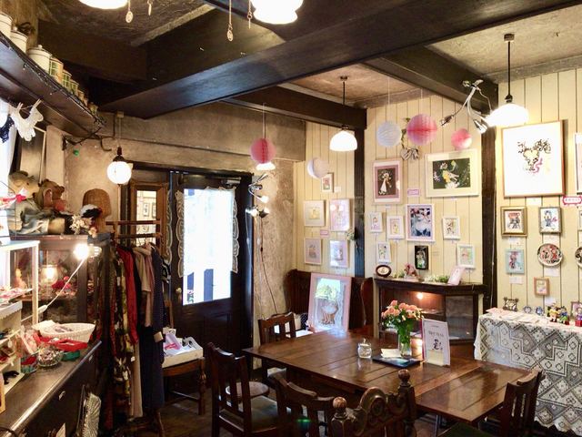 閉店 バブーシュカ Babushka 下北沢 カフェ 食べログ