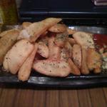 粉ひで - フライドポテトは青のりトッピングで関西風に！