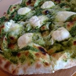 ピザ ヨシダ - マスカルポーネ　バジルソース