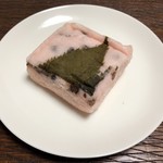 Tobira - さくら蒸しパン 184円