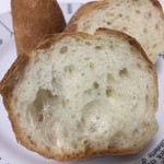 ヒヨシヤ - フランスパン250円