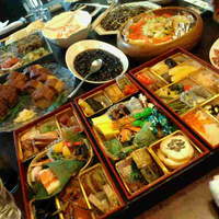 魚鉄 - 2011年魚鉄棒寿司初登場！