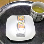 Kameya Honten - シブいお茶のお伴に