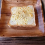 I-inai cafe - チーズトースト