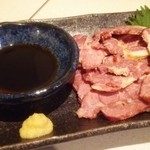 串カツ田中 - 馬肉の燻製さいぼし