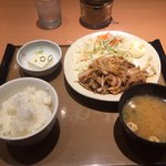 やよい軒 - 生姜焼き定食