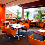 モモカフェ 東京ベイ幕張店