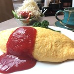 津々井 - キレイな黄色と赤