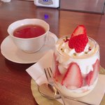 クリーム カフェ - 