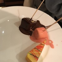 ロビーラウンジ 「マーブルラウンジ」 ヒルトン東京 - 