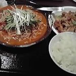 中華料理 翔麗 - 日替わり定食　冷やし担々麺、油淋鶏
